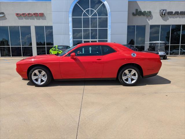 2023 dodge challenger sxt