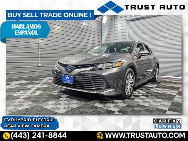 2020 toyota camry le