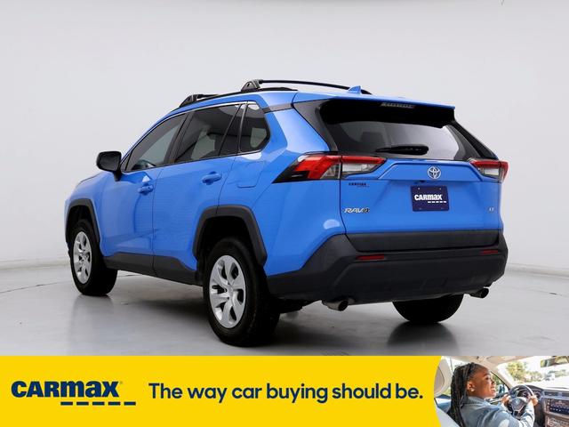 2019 toyota rav4 le