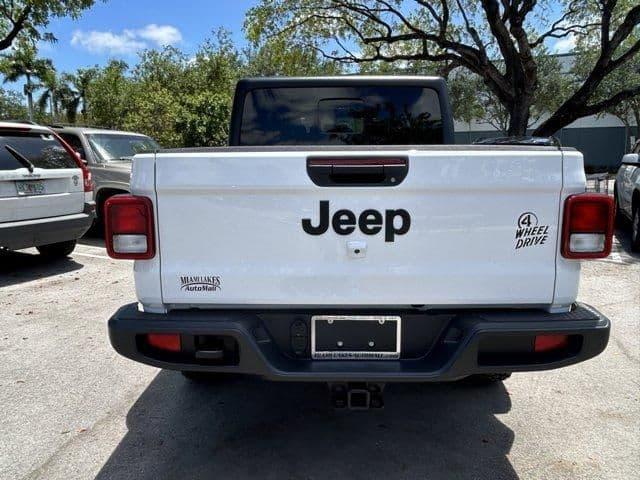 2023 jeep gladiator willys in hialeah, florida