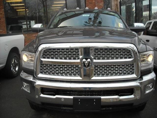 2018 ram ram pickup 2500 laramie 4x4 laramie 4dr crew cab 6.3 ft. sb pickup for sale in fairfield, connecticut