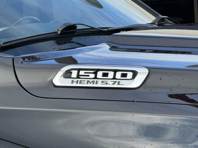 2022 ram 1500 lone star