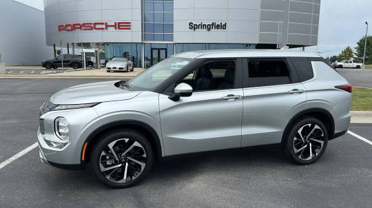 2024 Mitsubishi Outlander