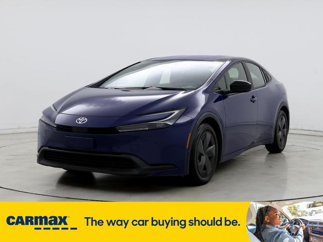 2023 toyota prius le