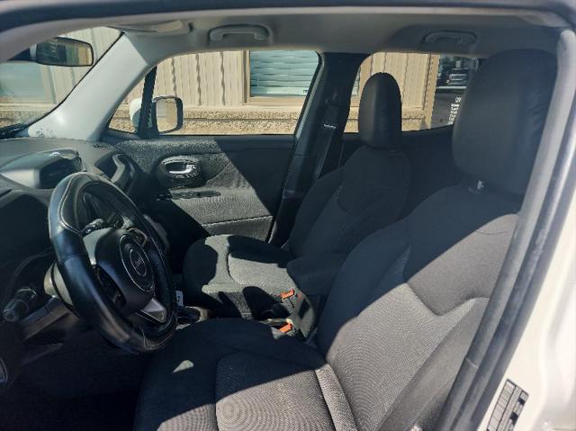 2017 jeep renegade latitude