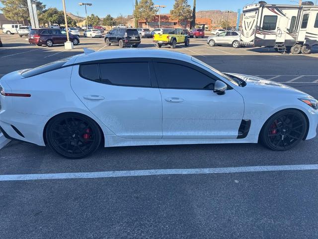 2019 kia stinger gt