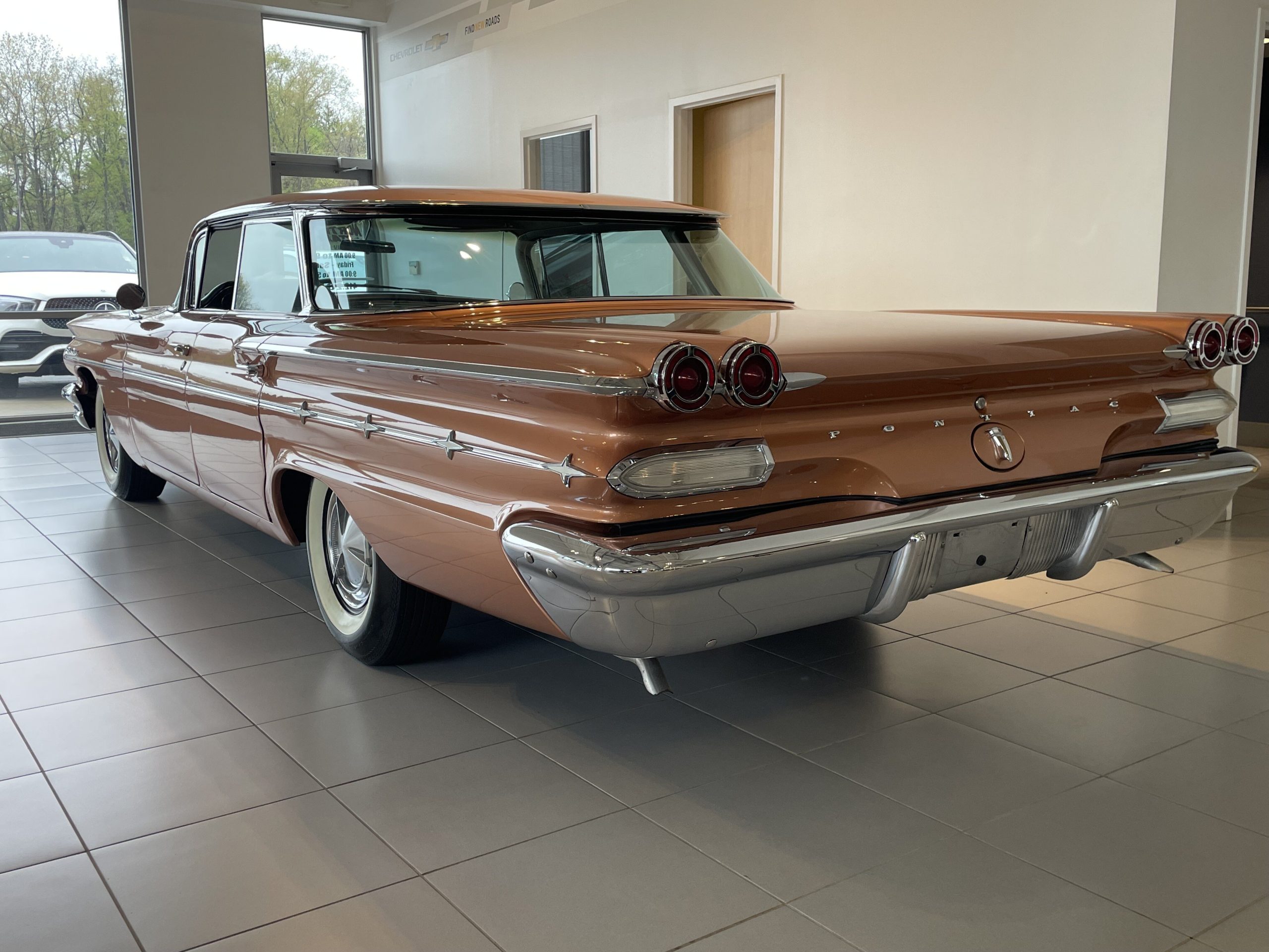 1960 pontiac star chief vista