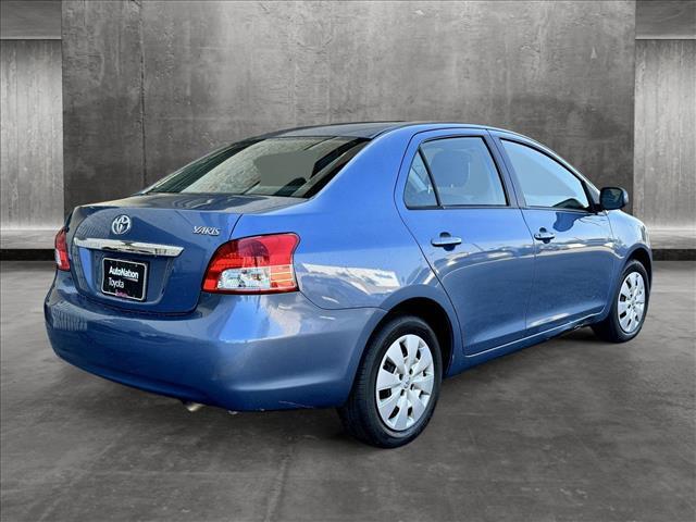 2012 toyota yaris se