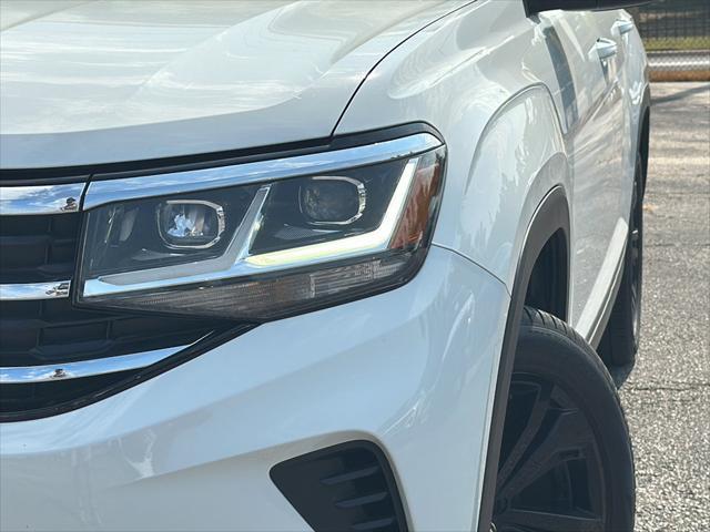2022 volkswagen atlas 2.0t se w/technology
