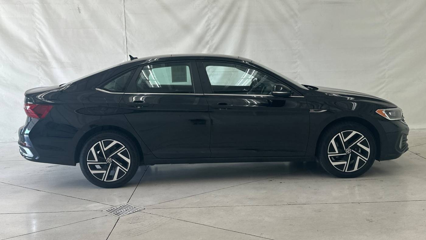 2022 volkswagen jetta sel