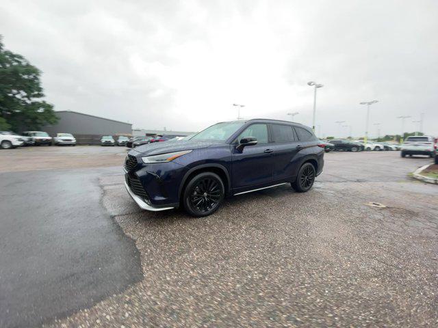 2024 toyota highlander xse