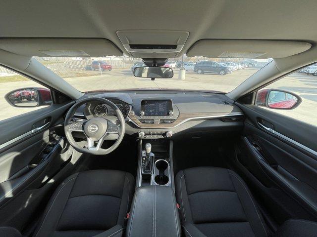 2023 nissan altima 2.5 sv