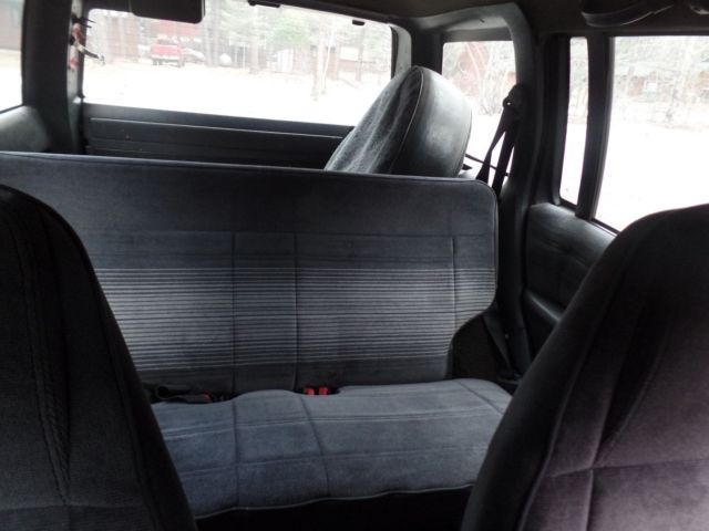 chevy s-10 blazer tahoe, 4.3l vortec engine, 4wd, a/c, runs well, no reserve !