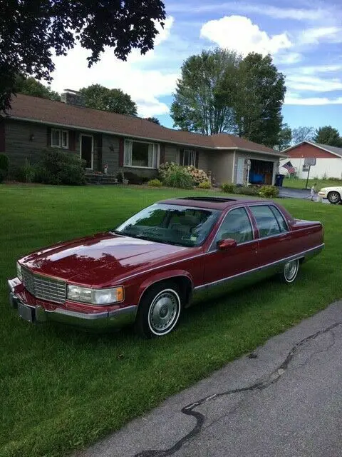 1993 cadillac fleetwood brougham 5.7, 63,490 miles, red, sunroof, great shape