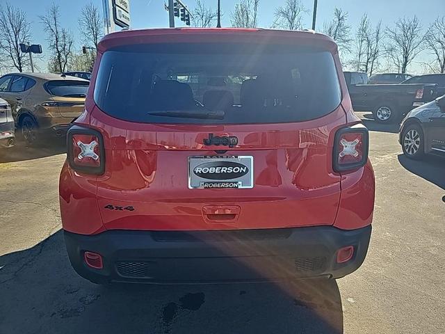 2023 jeep renegade latitude