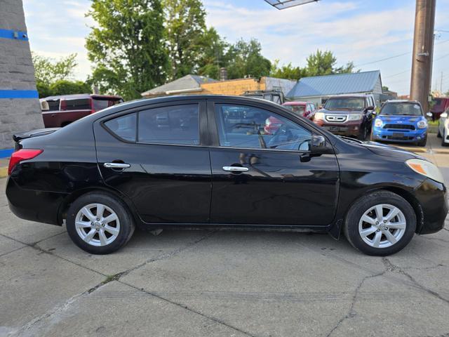 2014 nissan versa 1.6 sv