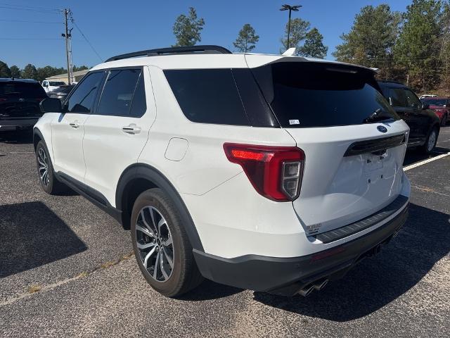 2022 ford explorer st
