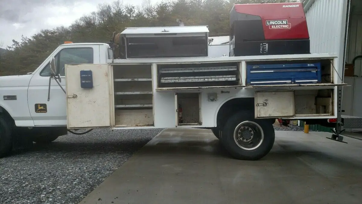 1989 ford f super duty mechanics truck cranewhite rwd manual super duty