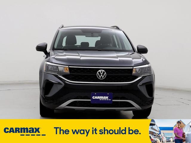 2022 volkswagen taos s