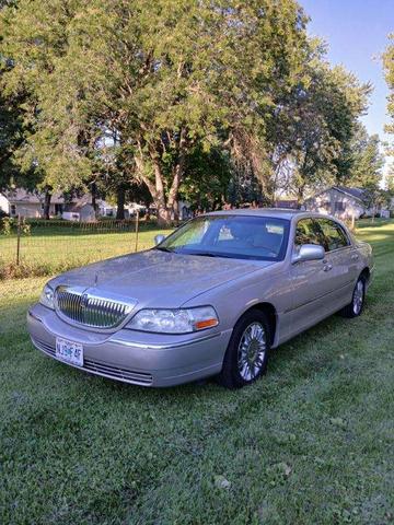 2008 lincoln town car signature limited