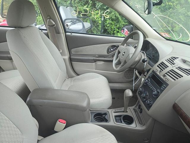 2005 chevrolet malibu base