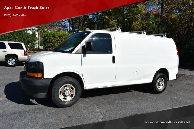 2020 chevrolet express 2500 rwd 2500 regular wheelbase wt