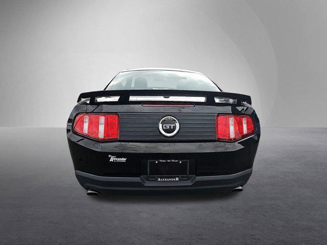 2010 ford mustang gt