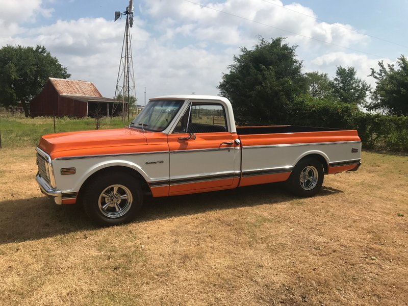 chevrolet c10 custom pickup