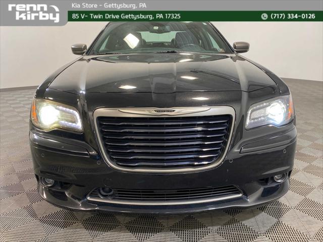 2013 chrysler 300c varvatos collection