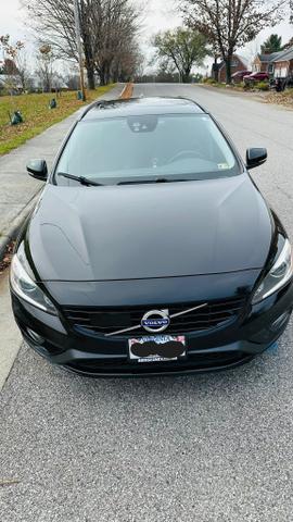 2018 volvo v60 t5 dynamic