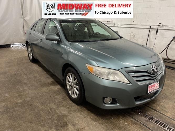 used 2011 toyota camry se