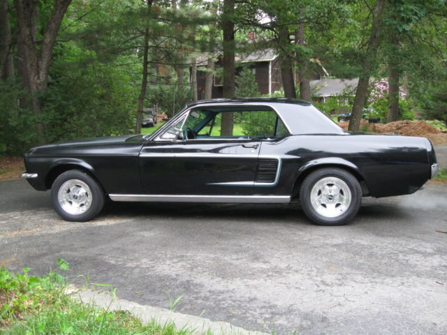 1967 ford mustang coupe, in original condition. nice driver
