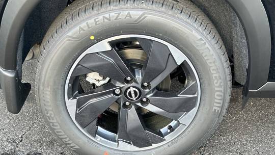 new 2024 nissan rogue sv fwd