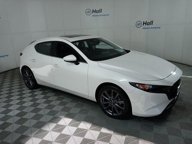2024 mazda mazda3 fwd w/preferred package