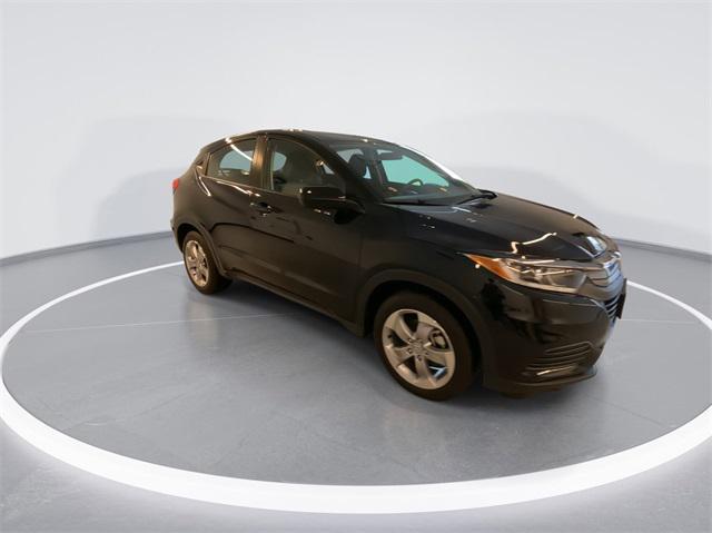 2022 honda hr-v lx