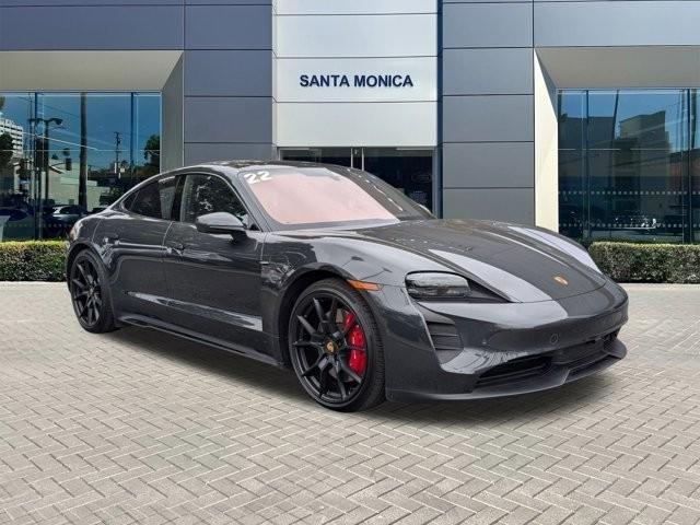 2022 porsche taycan gts