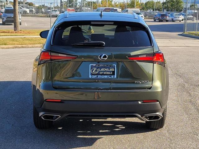 2021 lexus nx 300 base