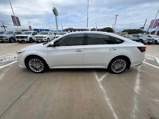 2018 toyota avalon limited