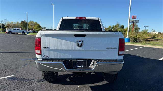 2022 ram 1500 classic slt