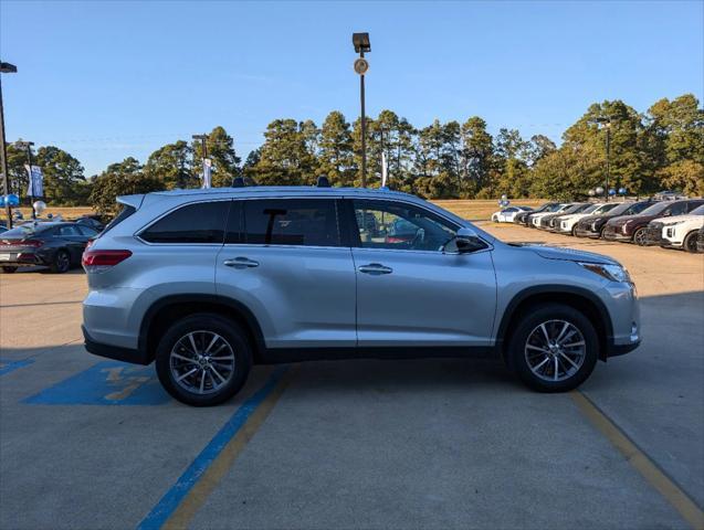 2019 toyota highlander xle
