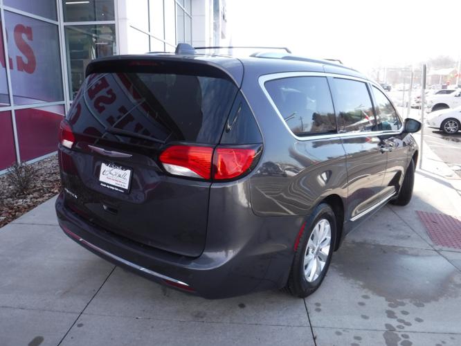 certified 2019 chrysler pacifica touring-l riverdale, ut 84405 for sale in ogden, utah