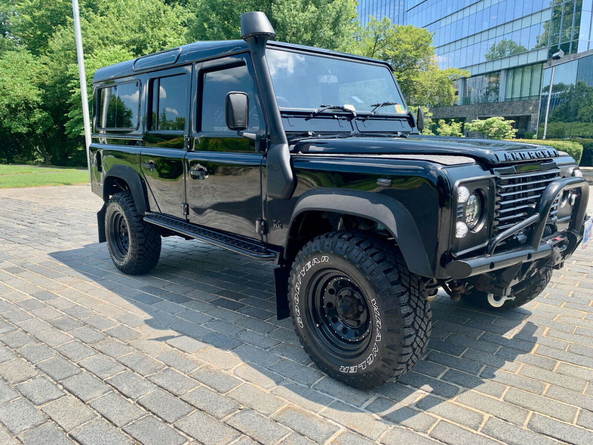 1989 land rover defender 110 300tdi turbo diesel - frame off galvanized chassis