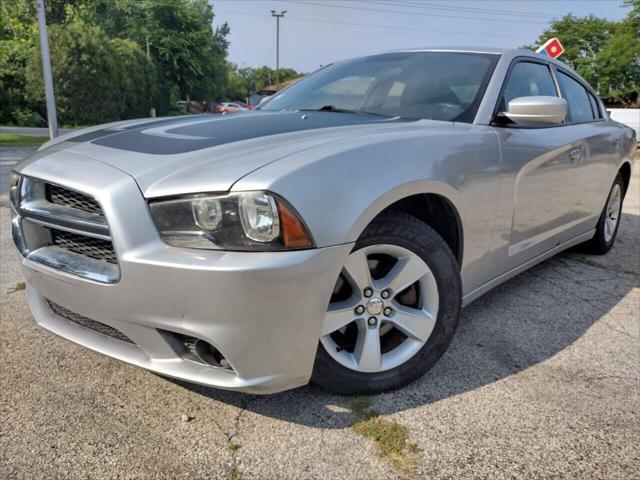 2012 dodge charger se