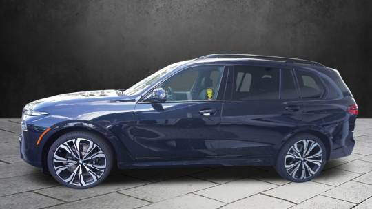2025 BMW X7