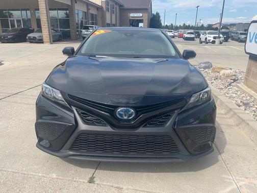 2022 toyota camry hybrid in co bluffs, iowa