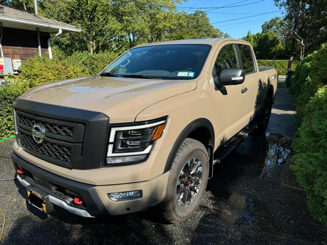 2023 nissan titan pro-4x
