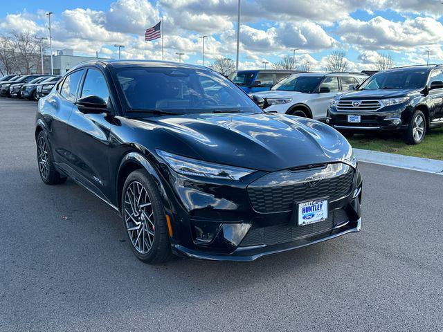 2023 ford mustang mach-e gt