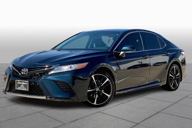 2019 toyota camry xse
