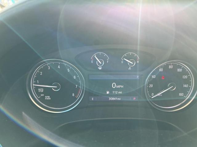 2022 buick enclave essence