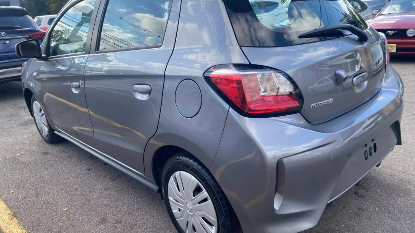 2021 mitsubishi mirage es